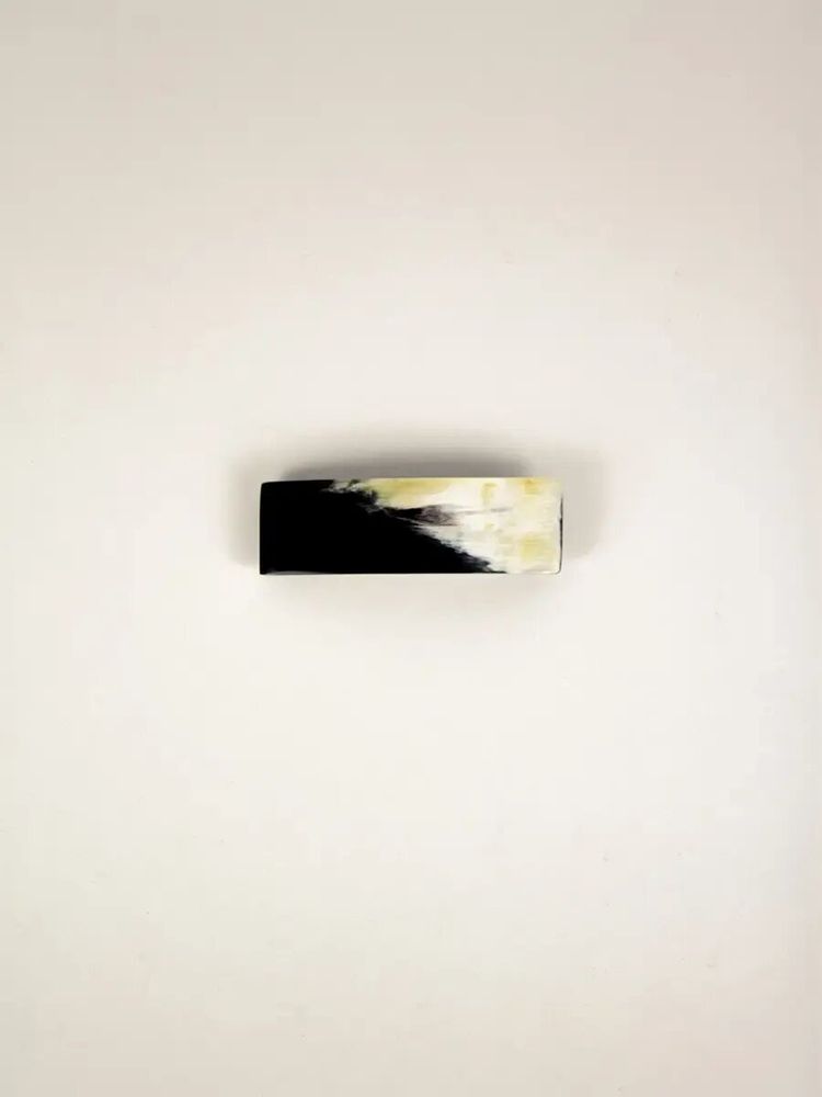 Barrettes - Barrette rectangulaire en corne noire marbrée - L INDOCHINEUR X RIVÊT