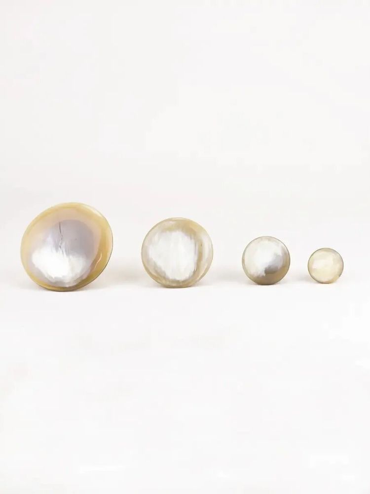 Mounting accessories - Straigt-edge hook in black and white horn, size M - L INDOCHINEUR X RIVÊT