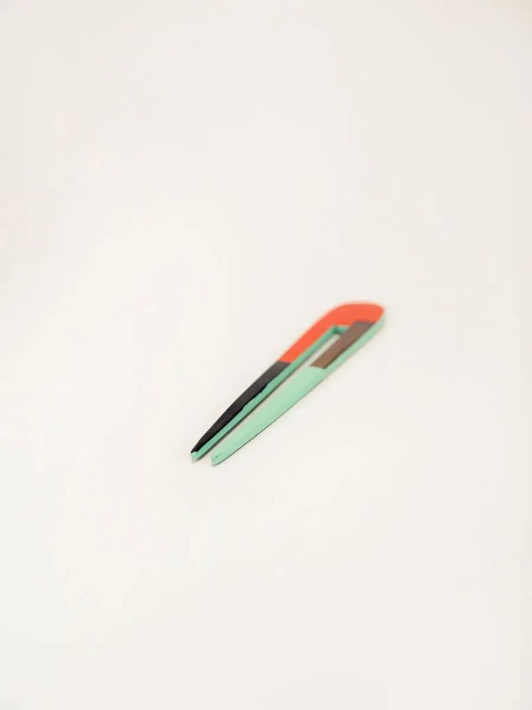 Barrettes - Double hair pick, beige and khaki lacquer - L INDOCHINEUR X RIVÊT