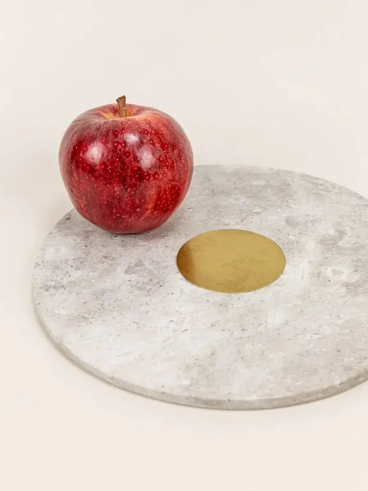 Glass - Centaure trivet in black stone with brass inlay - L INDOCHINEUR X RIVÊT