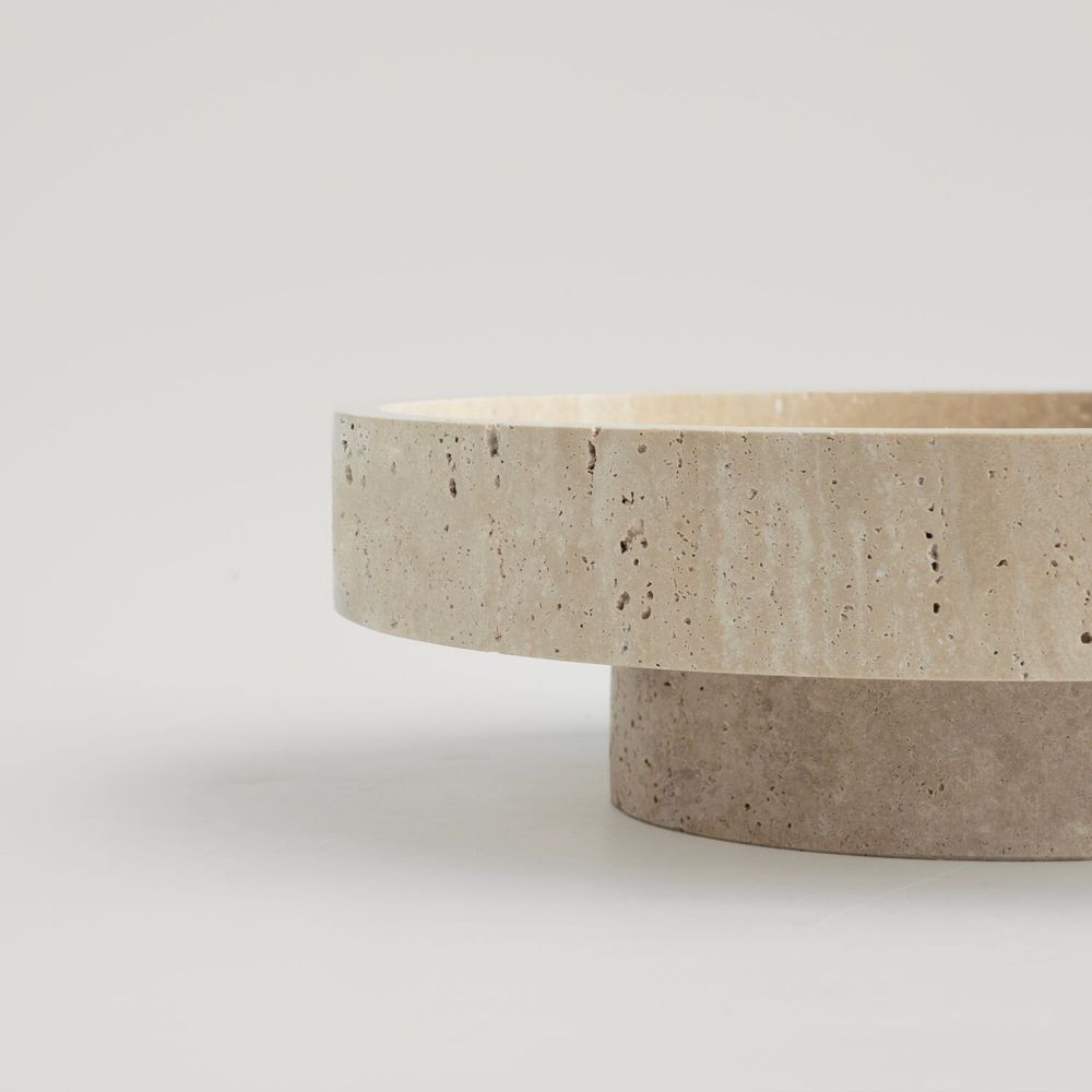 Plats et saladiers - 'CYCLO' TRAVERTINE BOWL - KIWANO CONCEPT