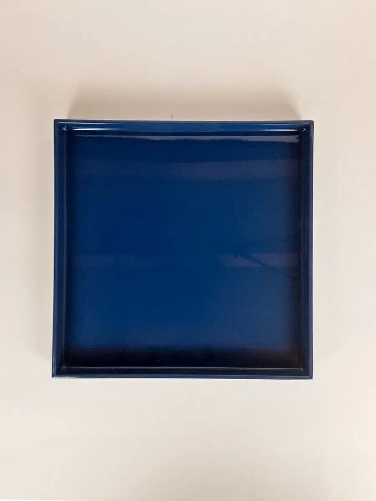 Bols - Plateau carré lacqué, rouge - L INDOCHINEUR X RIVÊT