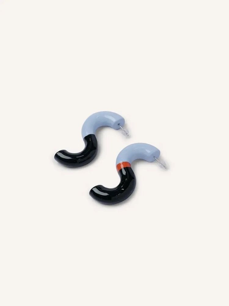 Jewelry - S-shaped wooden stud earrings, dark blue, orange and light blue lacquer - L INDOCHINEUR X RIVÊT