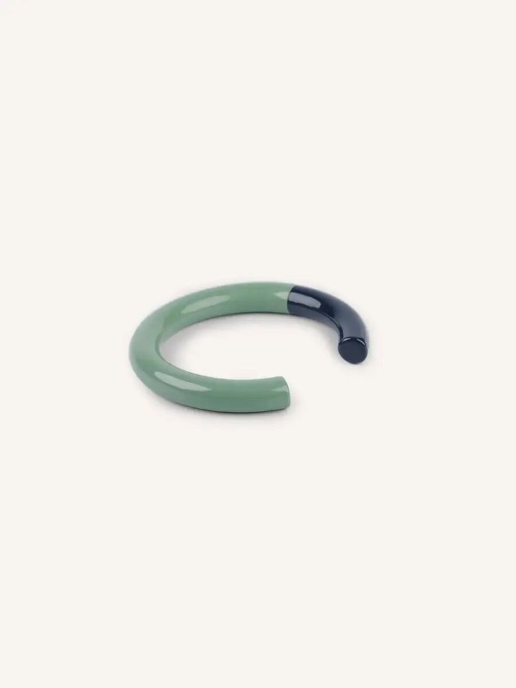 Bracelets - Manchette fine en bois laqué bleu clair, orange et sable, taille S - L INDOCHINEUR X RIVÊT