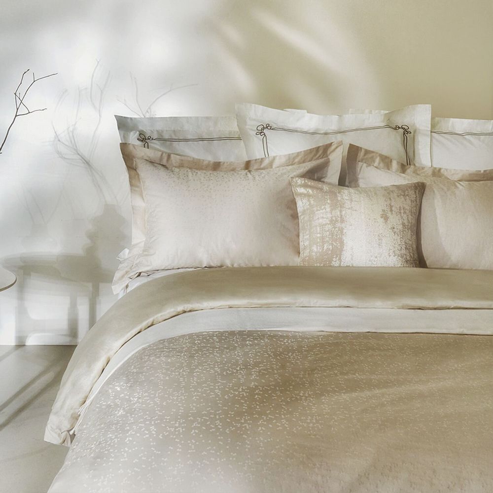 Bed linens - Luxury Duvet Cover Set Clarte Collection, Beige - CROWN GOOSE