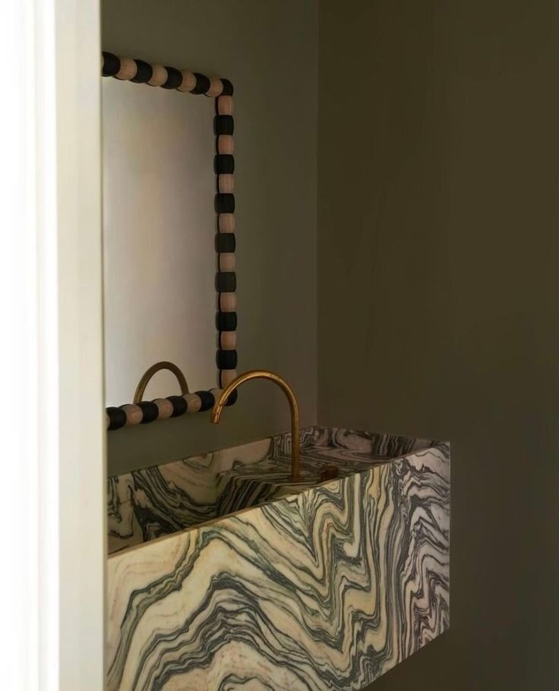 Miroirs - Onde Mirror - STUDIO KALLANG