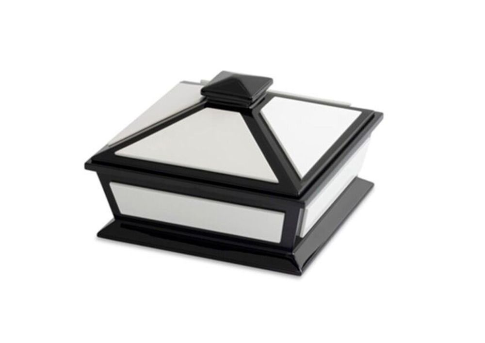 Objets design - Boîte en laque CHANEL - MAI HOME DECOR PTE LIMITED