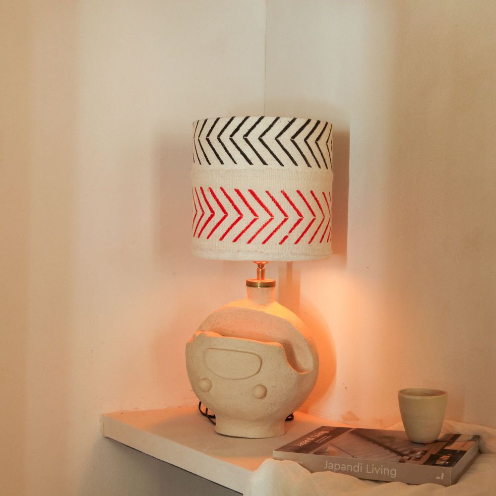 Lampes de table - Lampe de table artisanale unique en céramique Smile - STUDIO WILD ORANGE