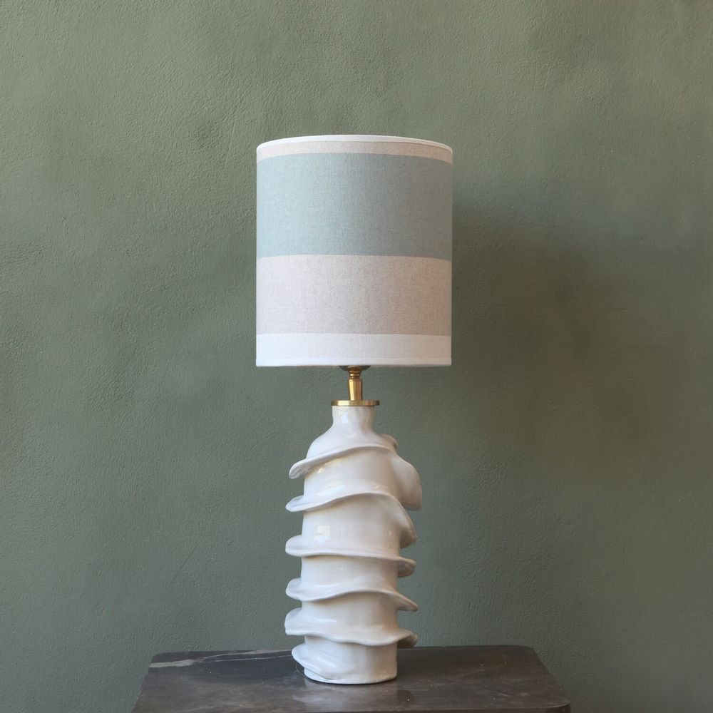 Lampes de table - Lampe de table unique Mini Waves en céramique émaillée blanche - STUDIO WILD ORANGE