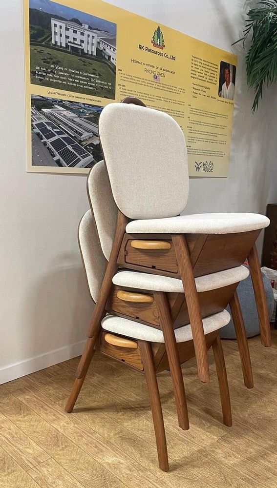 Assises pour bureau - La chaise Pélican - HÉVÉA HOUSE