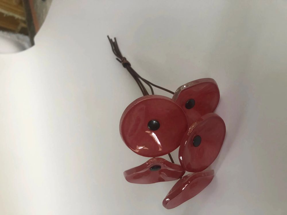 Floral decoration - Small Glass Flower For Outside In Red-Black On Flexible Stem - CARNEOL GLASS