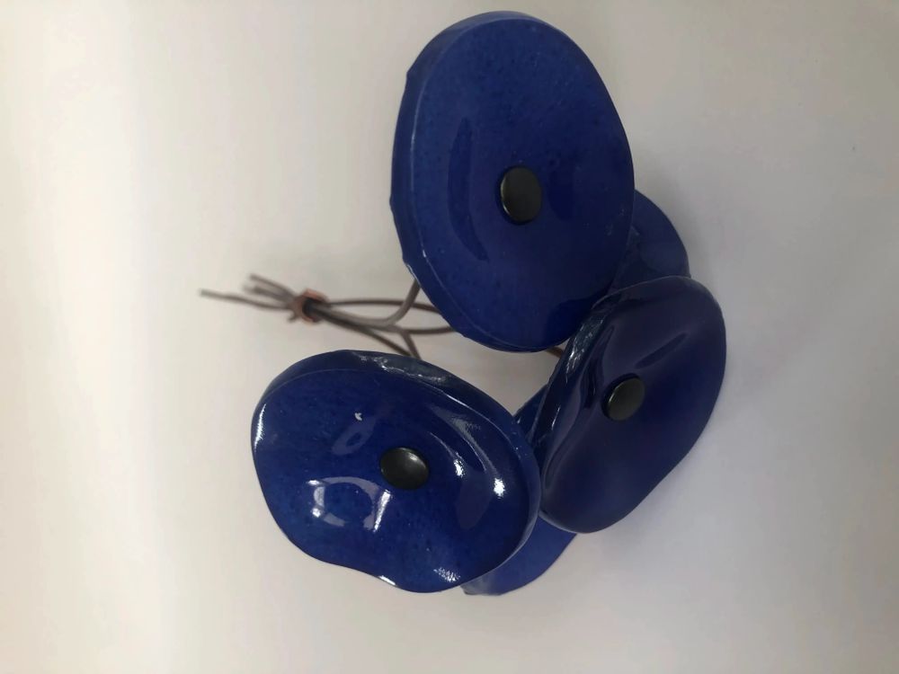 Floral decoration - Small Glass Flower For Outside In D.Blue On Flexible Stem - CARNEOL GLASS