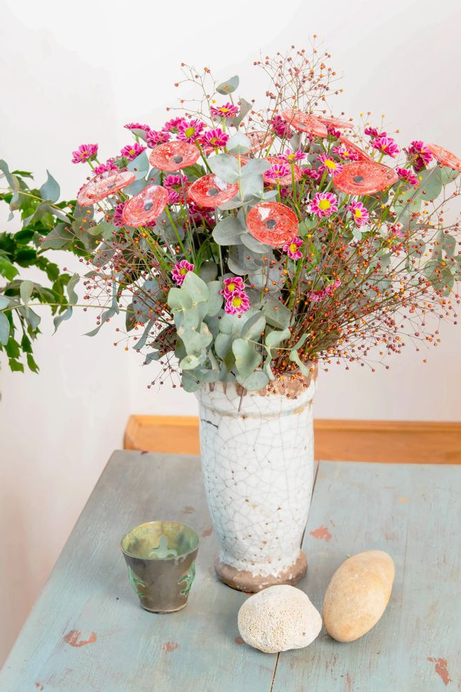 Floral decoration - Round small flower for outdoor use in transparent, red - CARNEOL GLASS