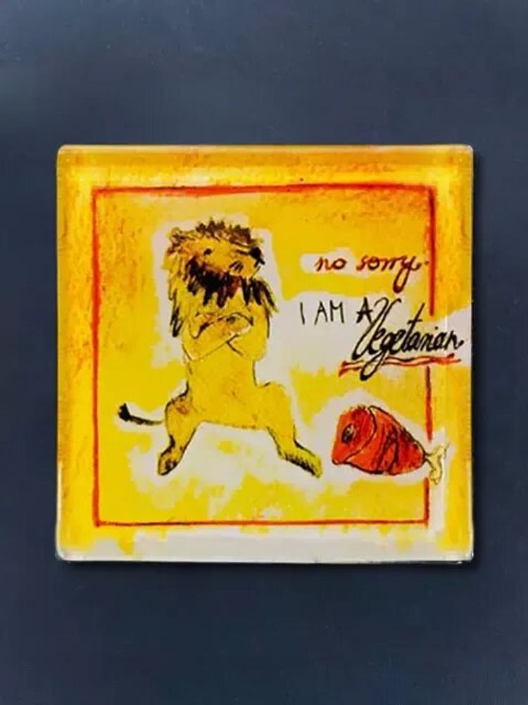 Decorative objects - Vegetarian Lion Magnet - CARNEOL GLASS