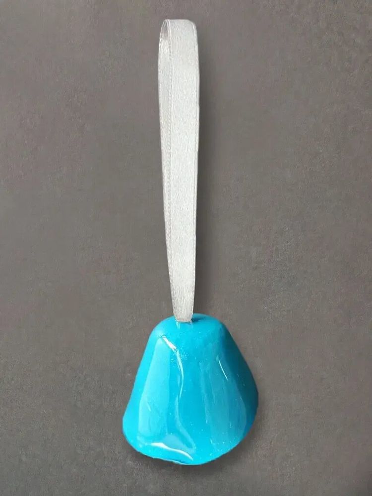 Other Christmas decorations - Large size glass bell on elegant ribbon hanger in turqouise colour - CARNEOL GLASS