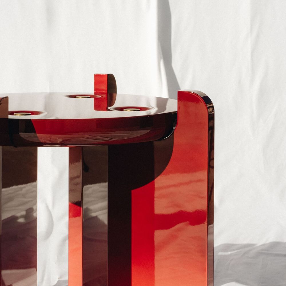 Other tables - Ipanema Side Table in Red Lacquered Wood and Brass Details - DUISTT
