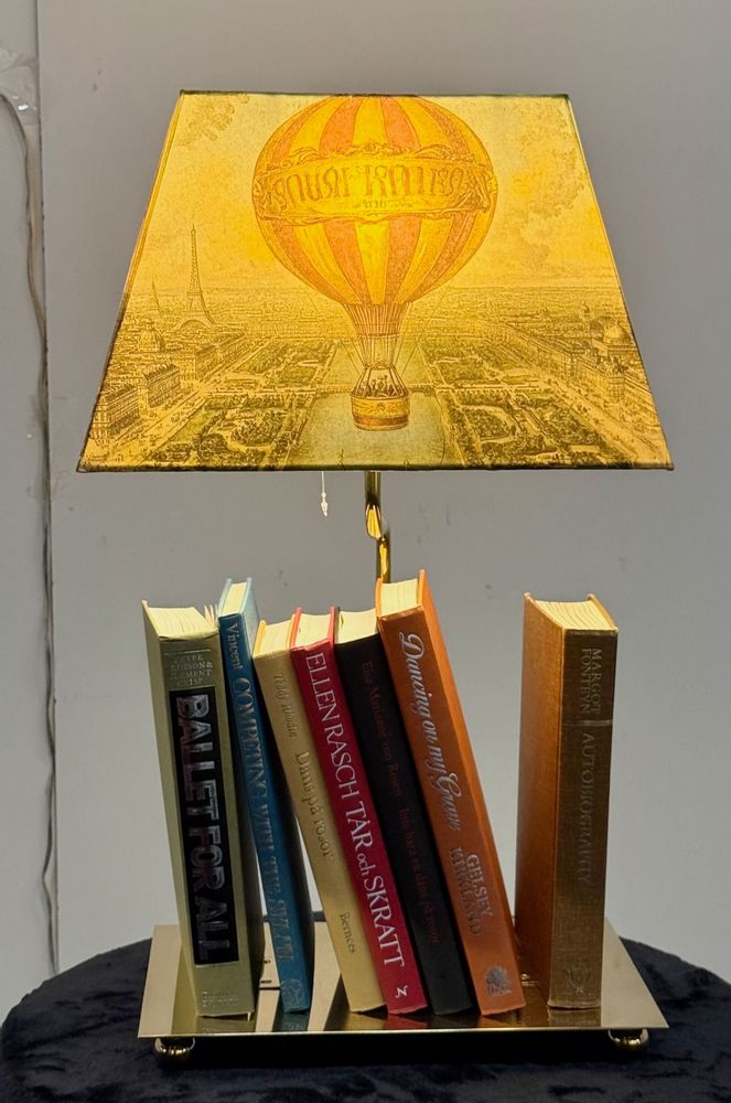 Objets personnalisables - Fribe Form® La lumière des amoureux des livres, sans accessoires - FRIBE FORM®