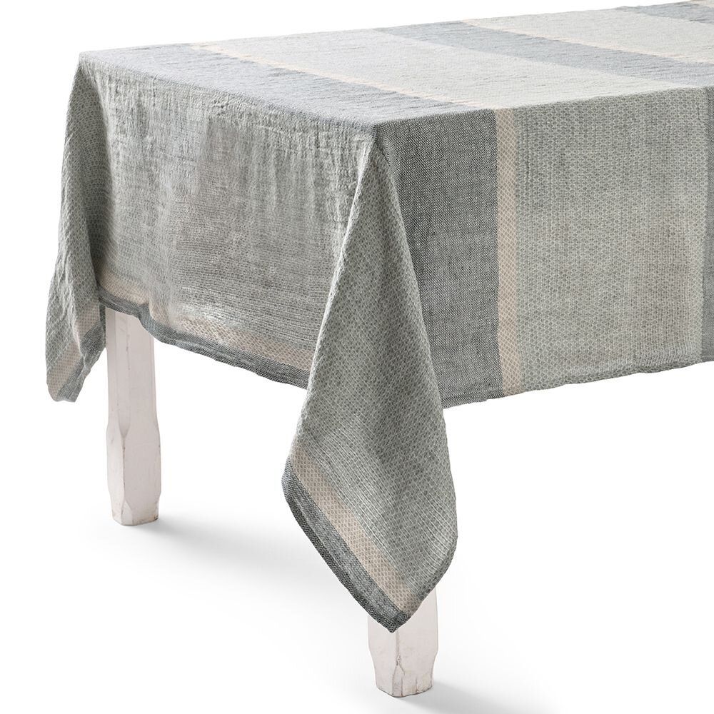 Table linen - FIJI TABLECLOTH AND NAPKINS - CHARVET EDITIONS