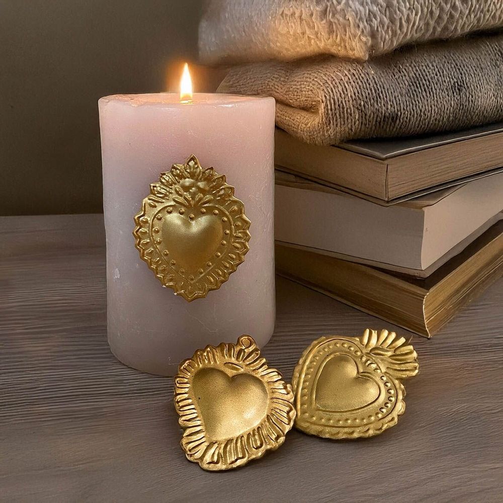 Other wall decoration - Brass ex-votos and medallions - MAISON LILO