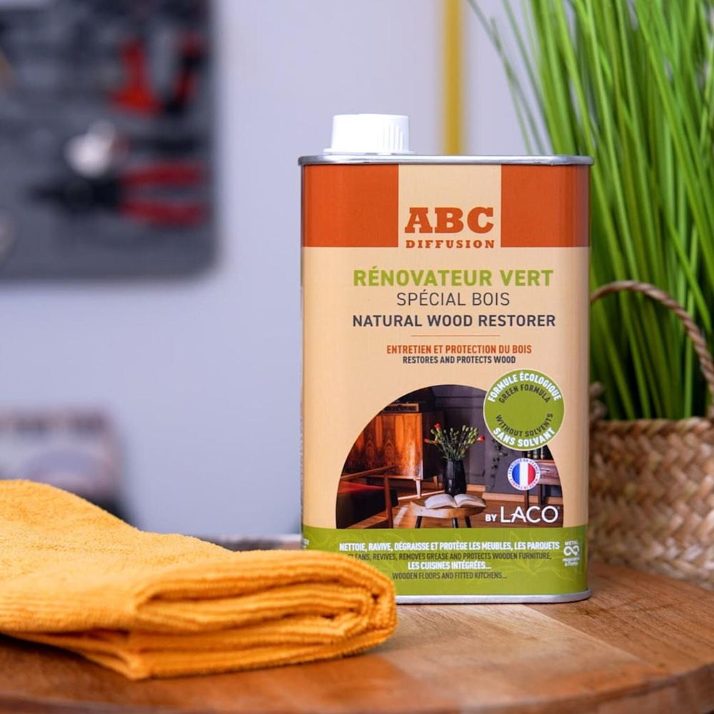 Tables de jardin - Rénovateur Vert Spécial Bois – 500 ml – Ravive, nourrit et protège - LACO®