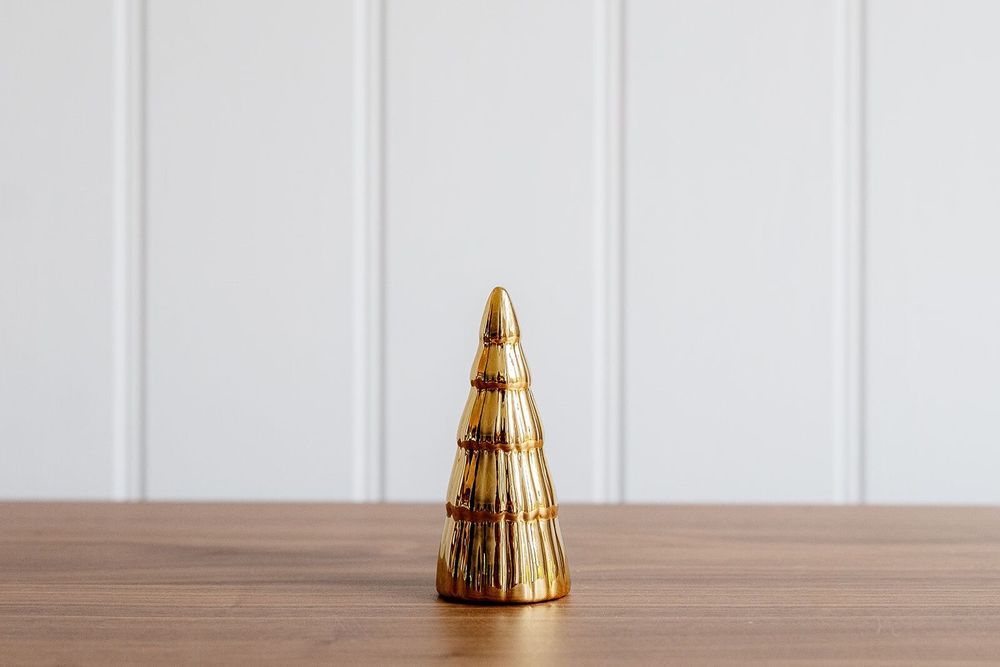 Christmas table settings - Fluted Gold Christmas Tree (9cm) - WE LOVE SEASONS