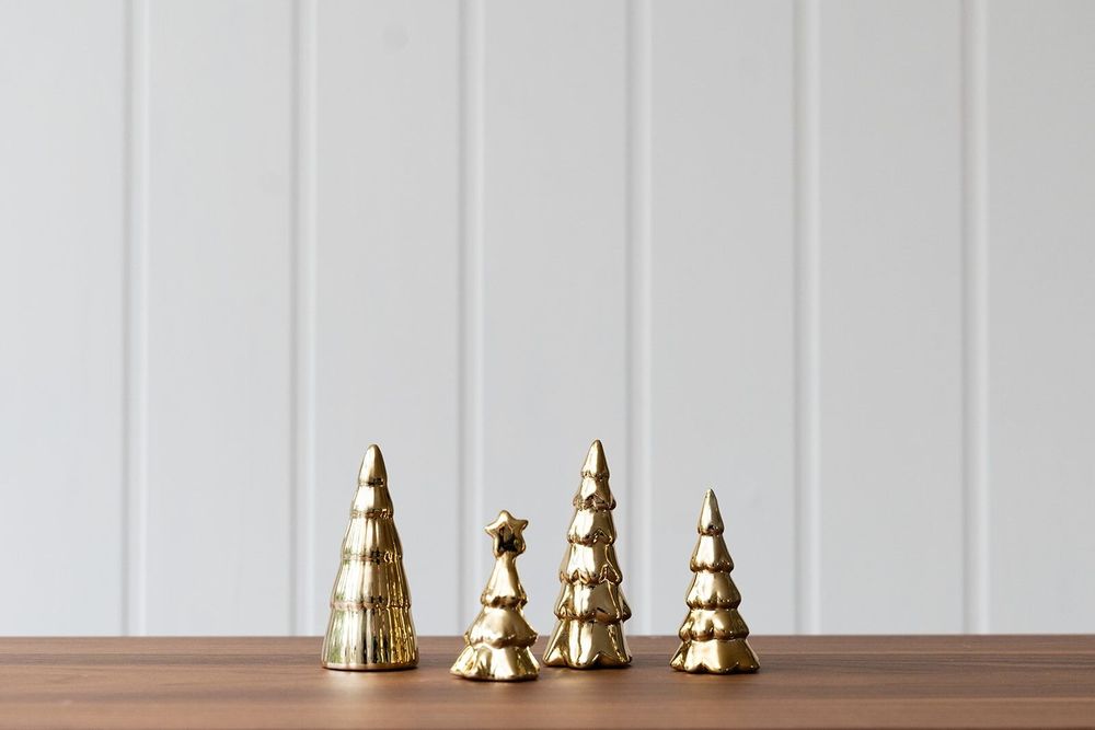 Christmas table settings - Fluted Gold Christmas Tree (9cm) - WE LOVE SEASONS