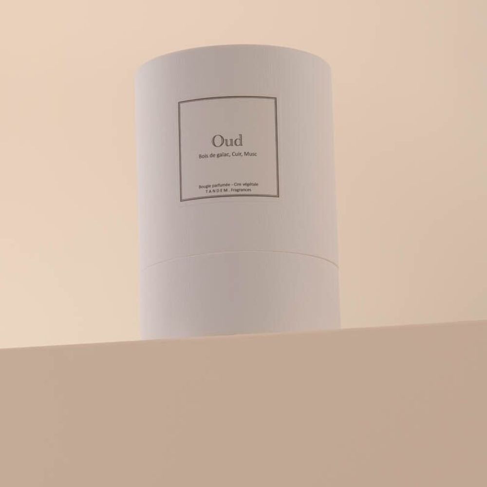 Candles - Oud scented candle white glass 180g - 100% vegetable wax - TANDEM FRAGRANCES