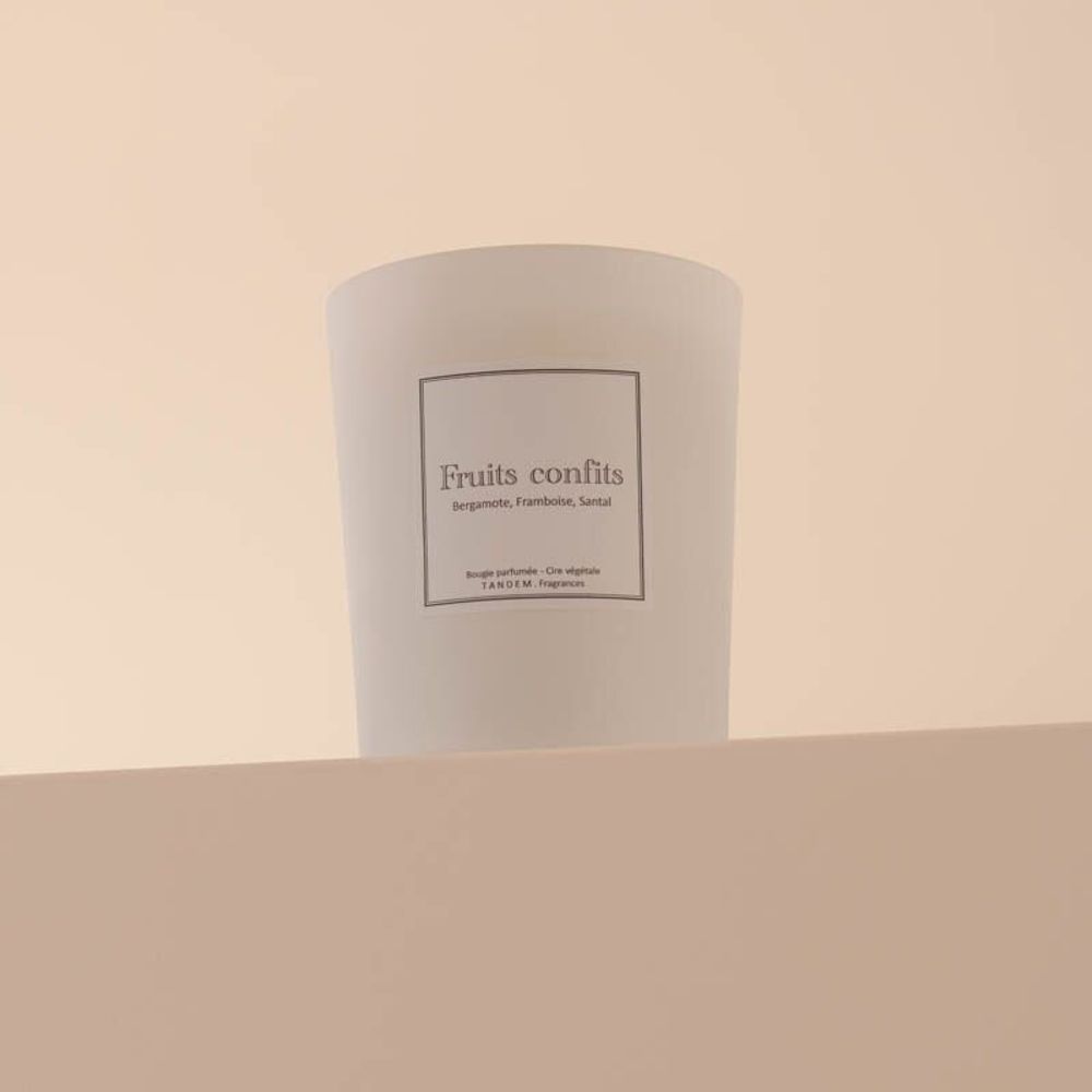 Candles - Candied fruit scented candle white glass - 6,40oz 100% vegetable wax - TANDEM FRAGRANCES