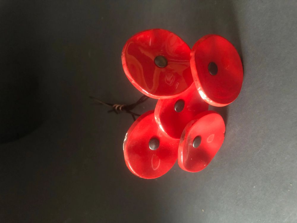 Floral decoration - Small Red Glass Flower For Outside On Flexible Stem - CARNEOL GLASS