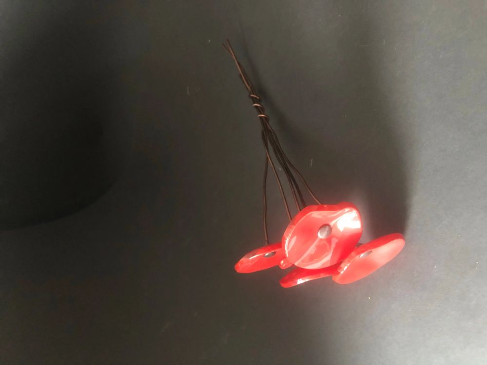 Floral decoration - Small Red Glass Flower For Outside On Flexible Stem - CARNEOL GLASS
