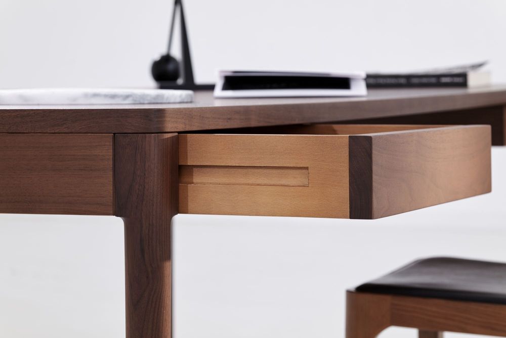 Office furniture and storage - FRONT – Minimalist Work Desk in Walnut Wood 200x100 - MOR