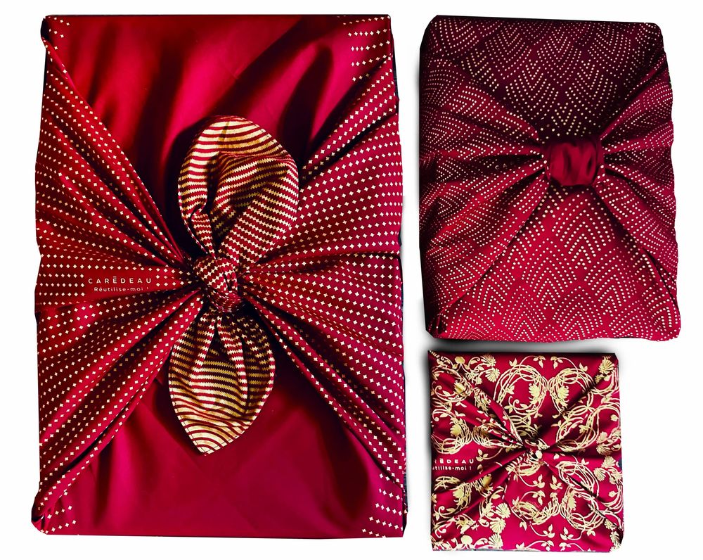 Gifts - Family Pack Gift Wrap – Adventurous Red - CARÉDEAU PAPIER CADEAU RÉUTILISABLE