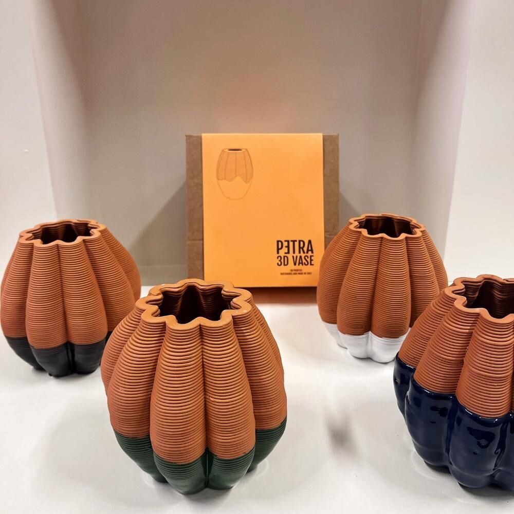 Vases - 3D PETRA vase in black glazed clay - COMMON PLACE YOUR URBAN JUNGLE