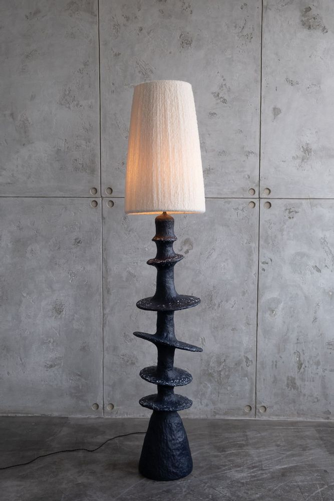 Floor lamps - Orbita Sculptural Floor Lamp - PLETOSTUDIO