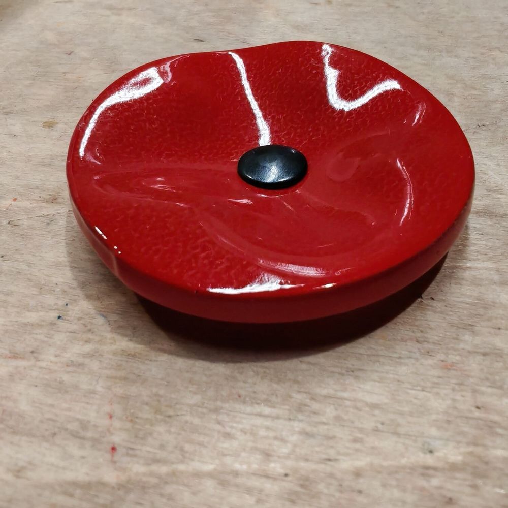 Garden accessories - Round small glass flower for outdoor use in red colour - CARNEOL GLASS