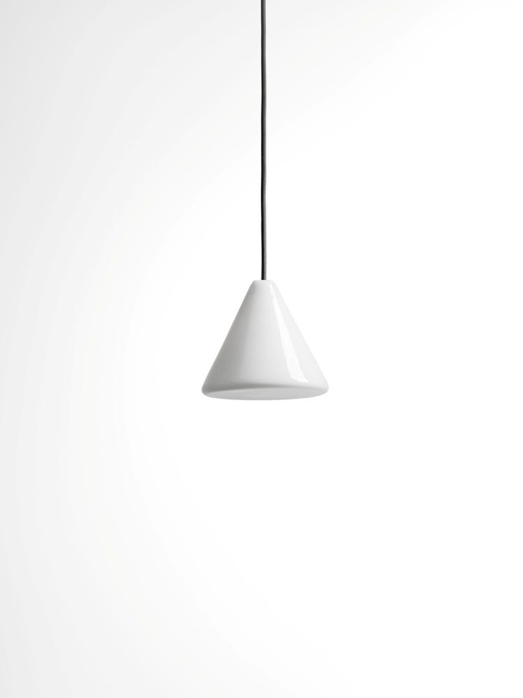 Hanging lights - BULB - Small Cone Ceiling Lamp in Glass with Customizable Cable - MOR