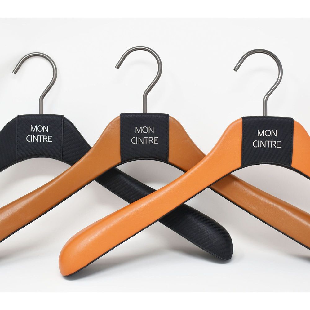 Walk-in closets - Hangers wrapped in leather, imitation leather, Linen or Alcantara - MON CINTRE