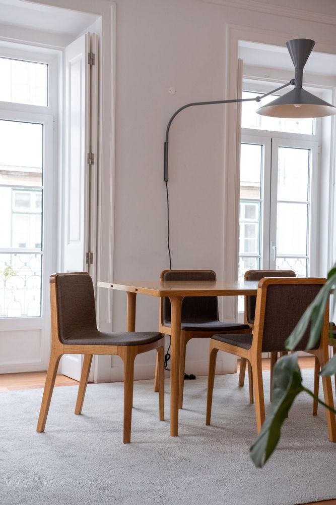 Dining Tables - CAST – Minimalist Extensible Dining Table in Ash Wood - MOR
