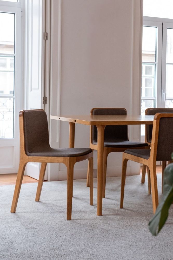 Dining Tables - CAST – Minimalist Extensible Dining Table in Ash Wood - MOR