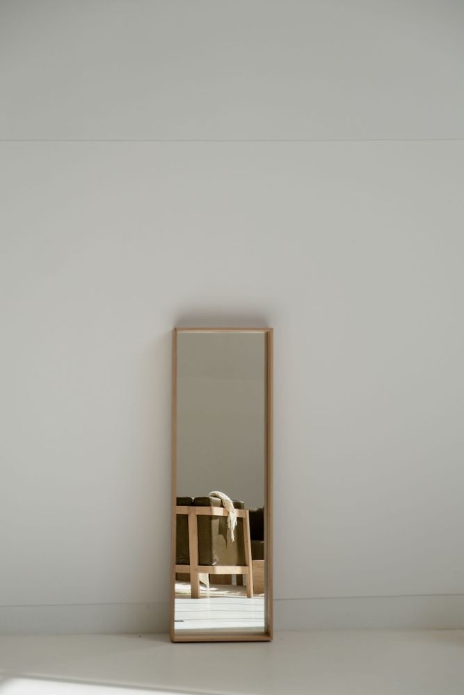 Mirrors - CAMPO – Minimalist Wall Mirror in Oak Wood, Large - MOR