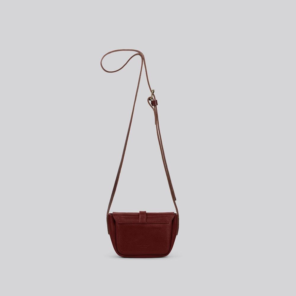 Bags and totes - Wren - Mini leather crossbody bag in Grainy Merlot - MIMI BERRY