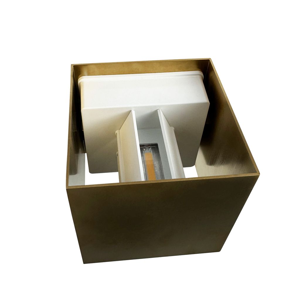 Wall lamps - Venus 10x10 Brass wall light indoor - DYBERG LARSEN