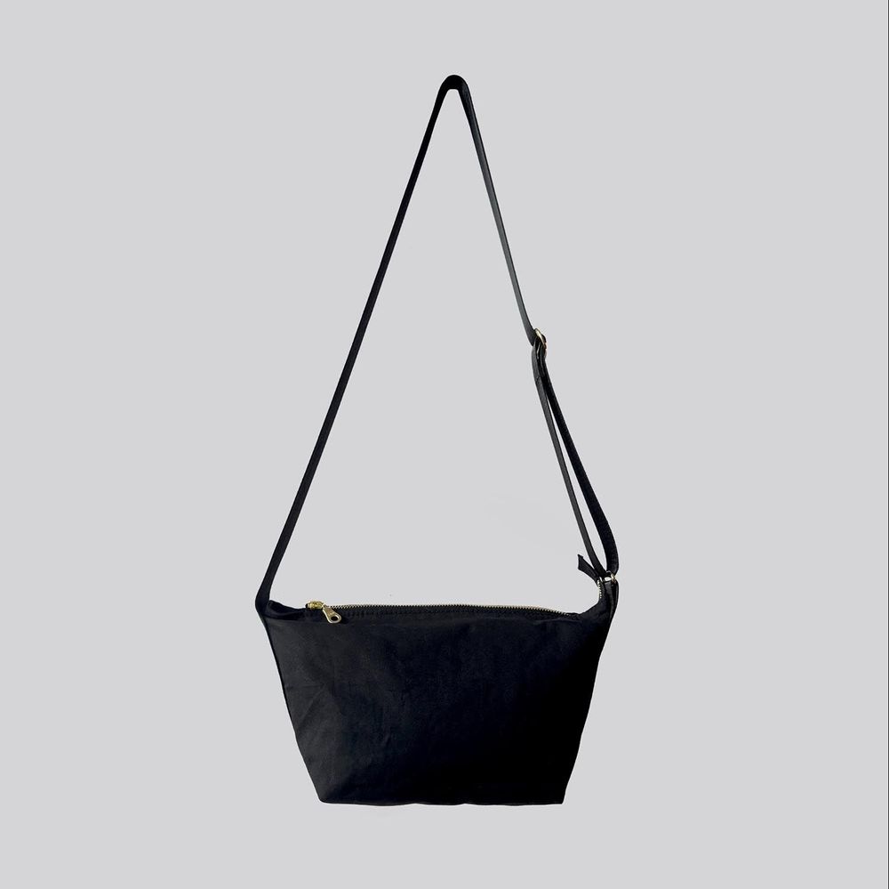 Bags and totes - A5 - Cotton Canvas Crossbody Bag in Black - MIMI BERRY
