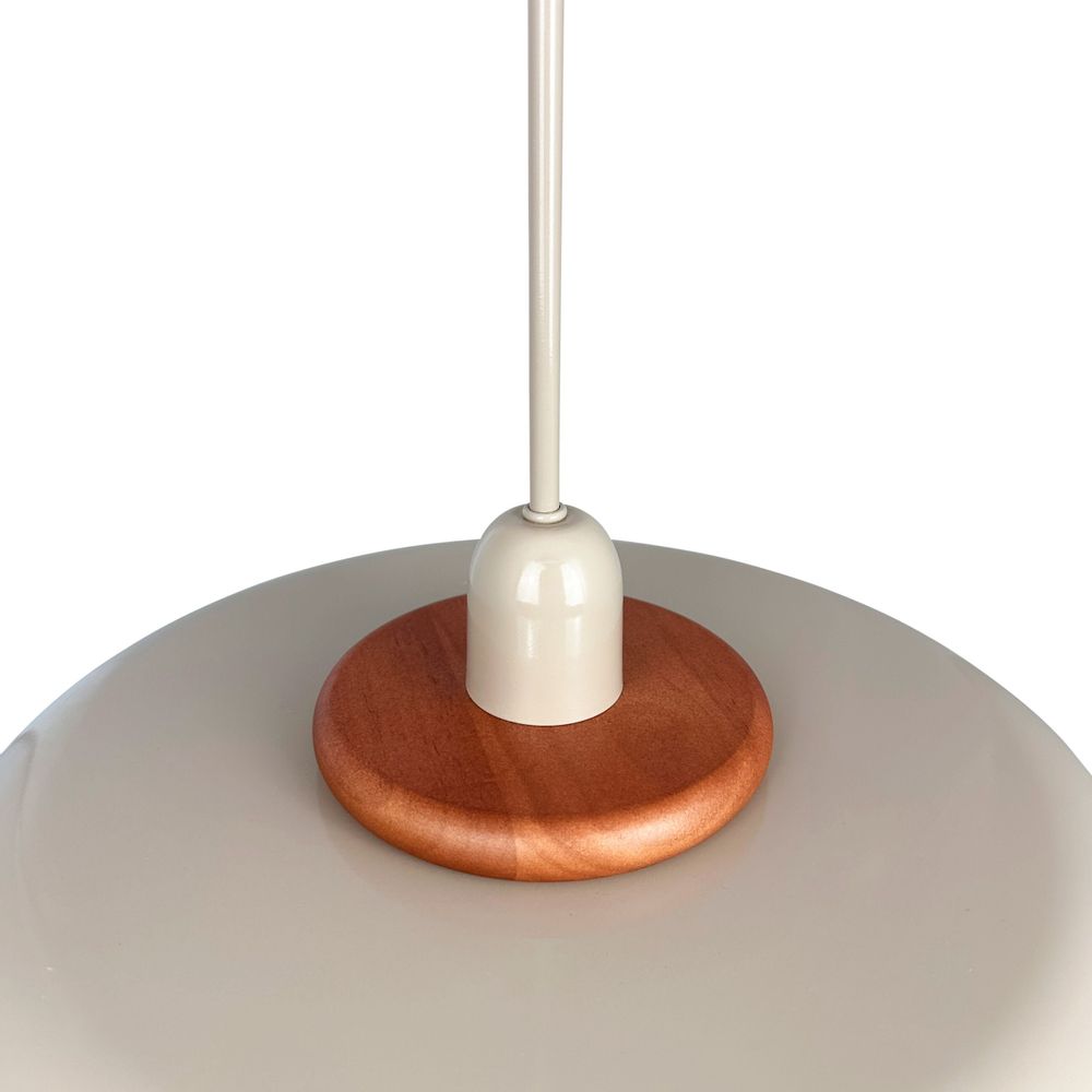 Suspensions - Latte avec pendentif Planet - DYBERG LARSEN