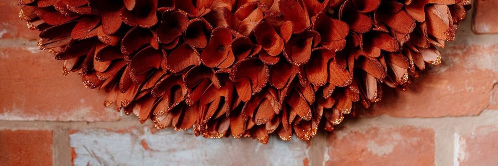 Decorative objects - Sparkly Orange Autumnal Wooden Wreath - WE LOVE SEASONS