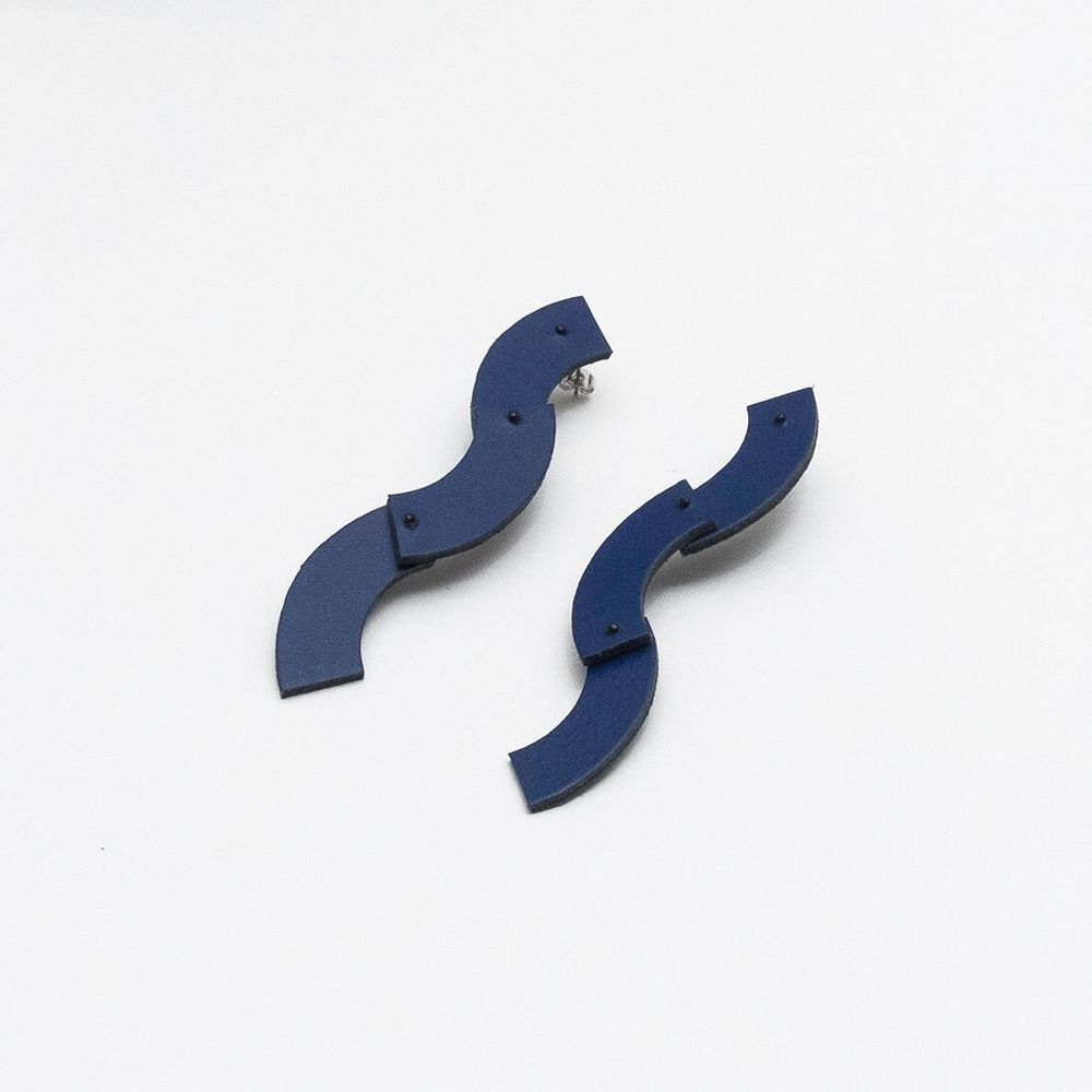 Leather goods - Quarter Circles Earrings - C.KARAKALPAKI