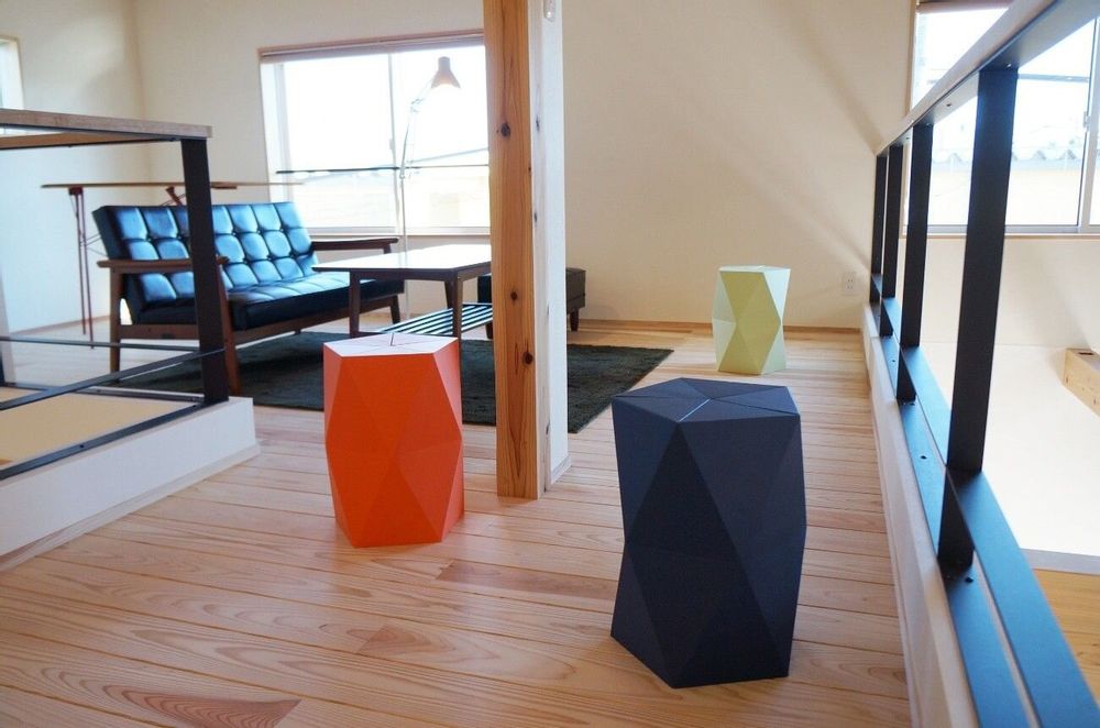 Design objects - POLY STOOL - KIRIORI