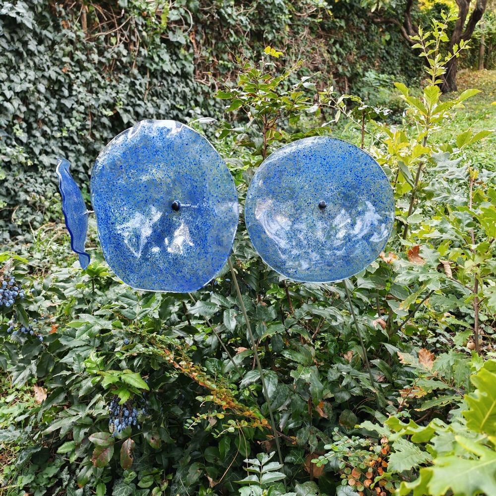 Floral decoration - Glass flower in transparent, dark blue, light blue - CARNEOL GLASS