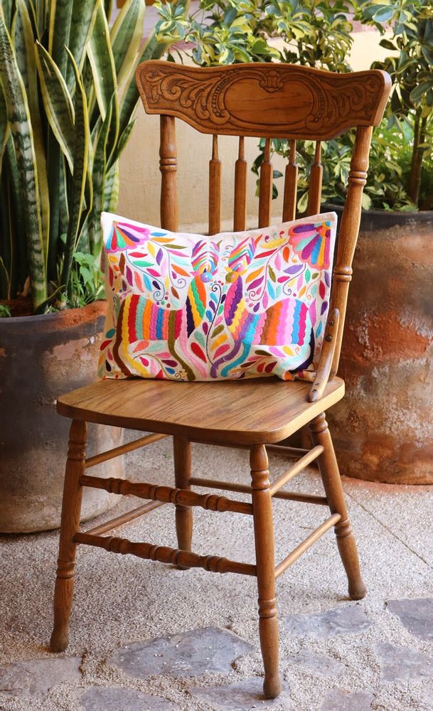 Fabric cushions - Mexican embroidered cushions - Tenangos - P.I. PROJECT