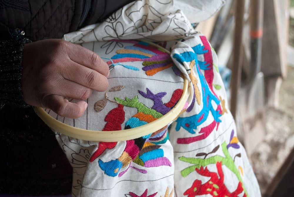 Fabric cushions - Mexican embroidered cushions - Tenangos - P.I. PROJECT